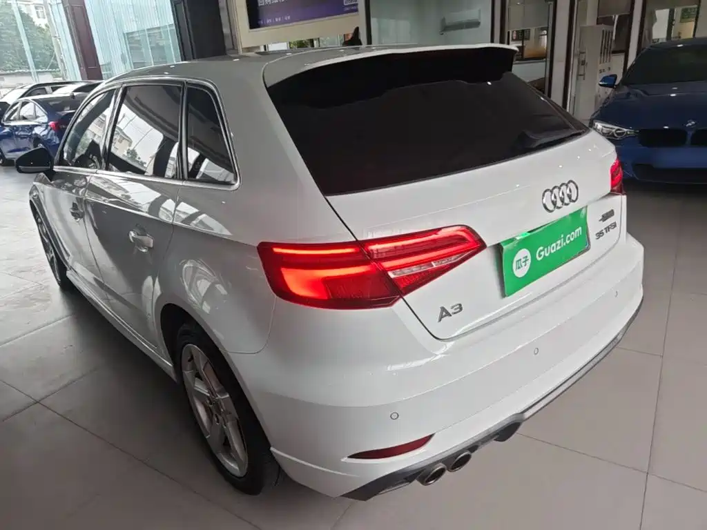 Фото 5 - Audi A3