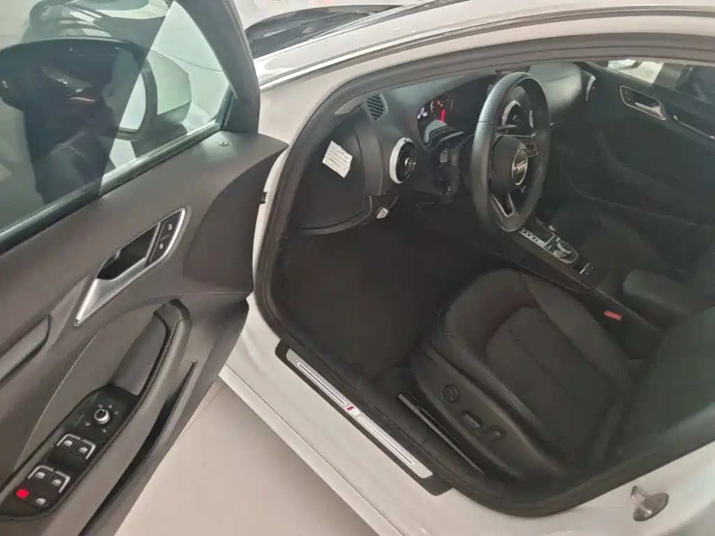 Фото 16 - Audi A3