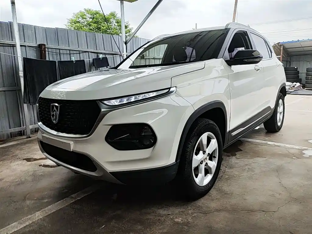 Baojun 510 2019 2019 1.5L CVT Joy Edition China VI