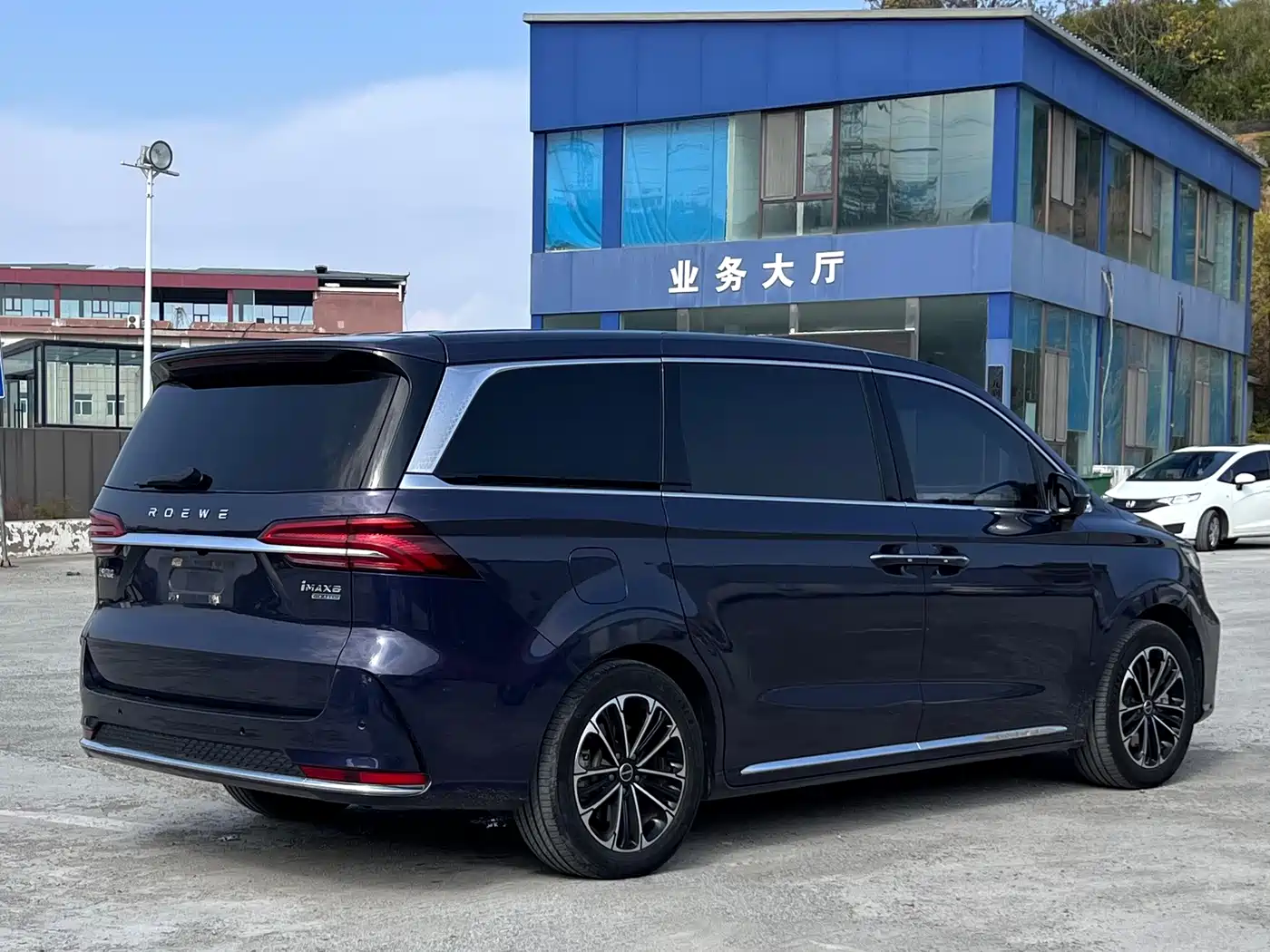 Roewe iMAX8 2021 2021 400TGI Supreme Series Honor