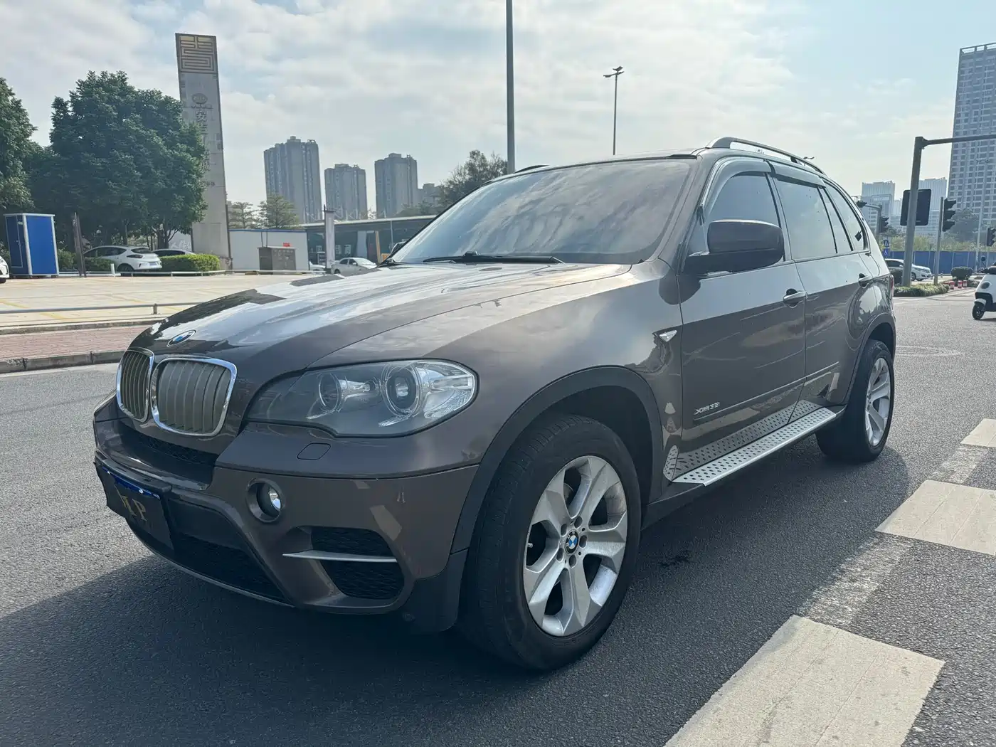 BMW X5 (Import) 2011 xDrive35i Leading Edition