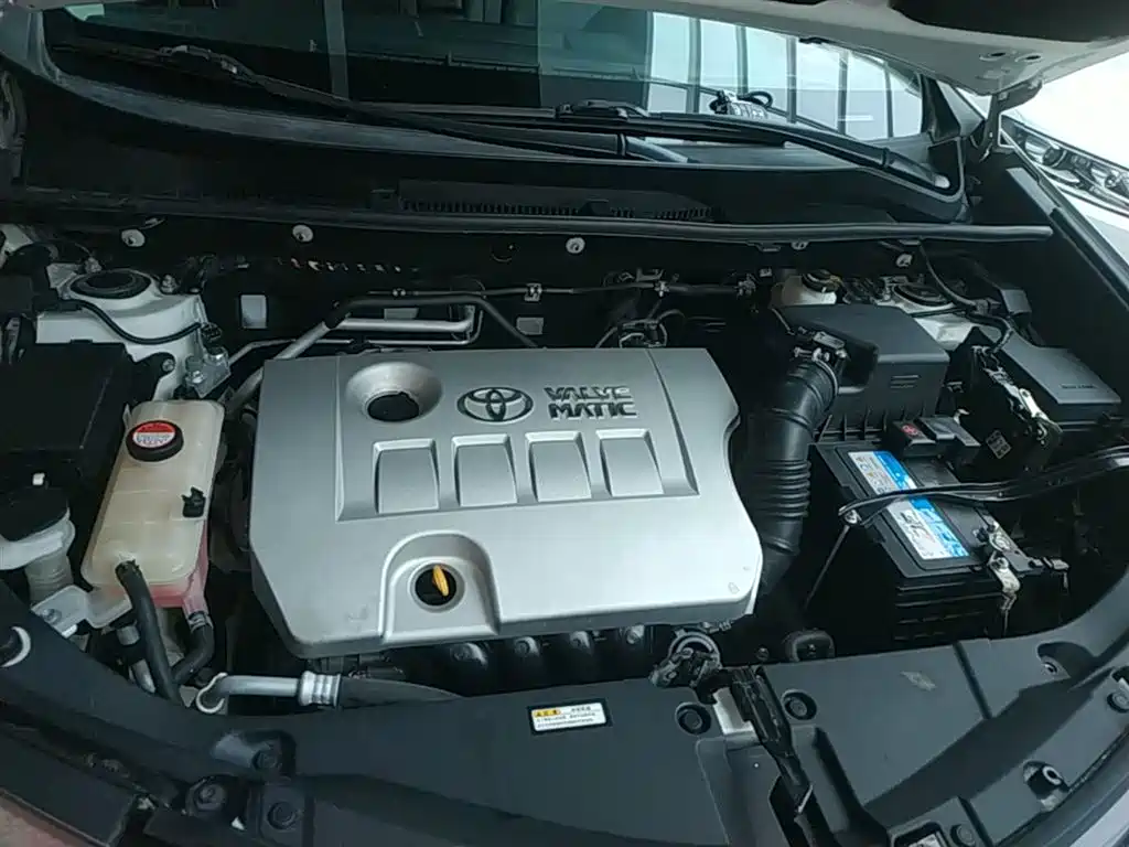 Toyota RAV4 Rongfang 2016 2.0L CVT 2WD Trend (China V) фото 20