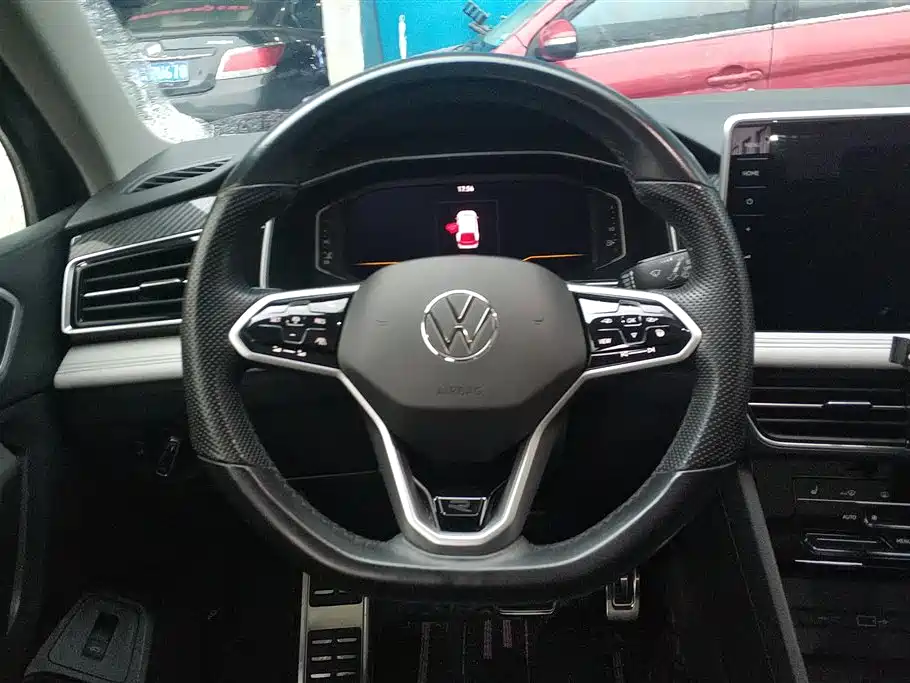 Volkswagen Tiguan L 2022 330TSI Auto 2WD R-Line Premium Edition фото 15