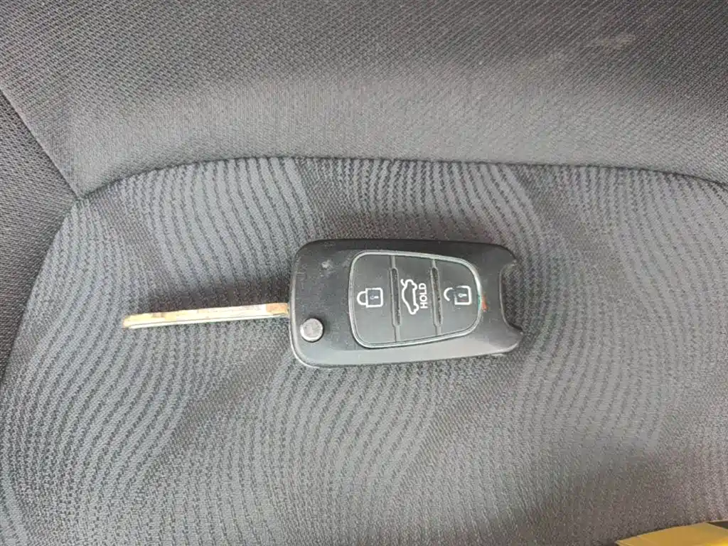 Kia K2 2015 Sedan 1.4L AT GLS фото 9