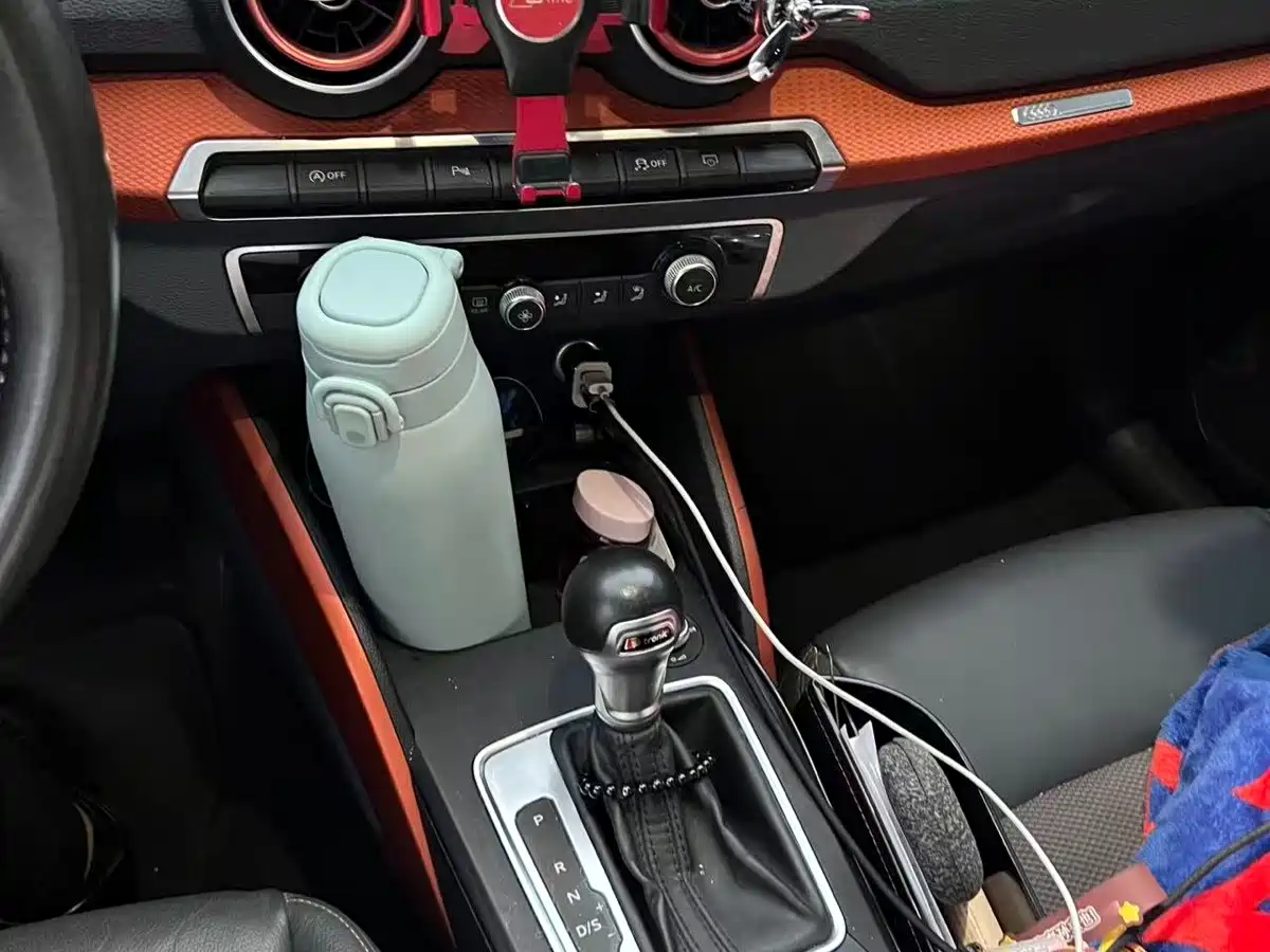 Фото 5 - Audi Q2L