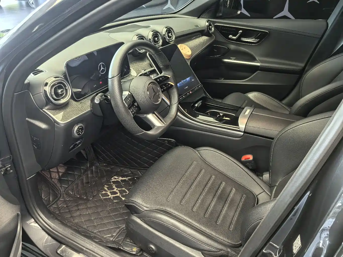 Mercedes-Benz C-Class 2022 Facelift C 260 L Sport фото 12