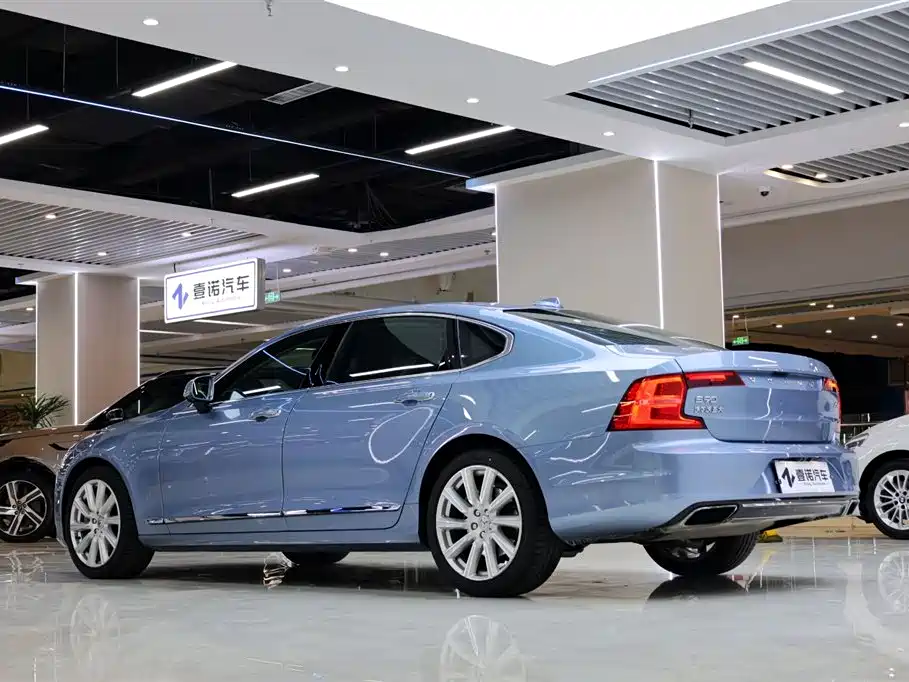 Volvo S90 2020 T5 Elegance Luxury Edition фото 4
