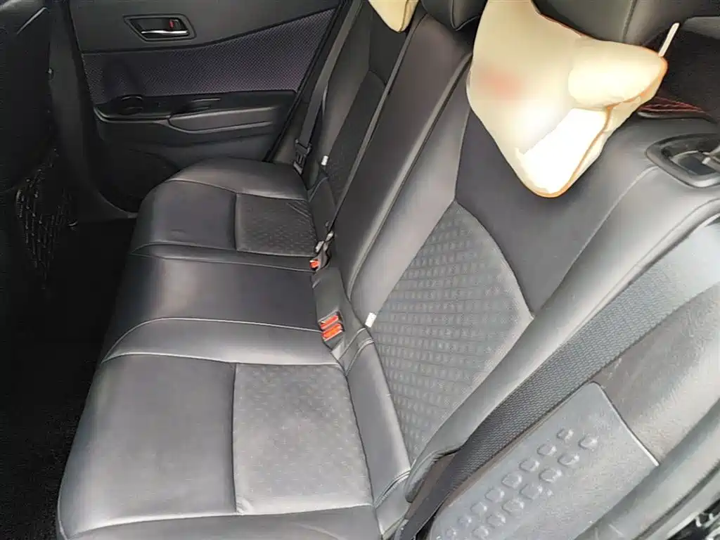 Toyota IZOA 2018 2.0L Yichi Edition China V фото 17
