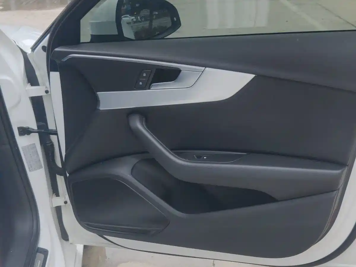 Audi A4L 2019 40 TFSI Fashion (China VI) фото 8