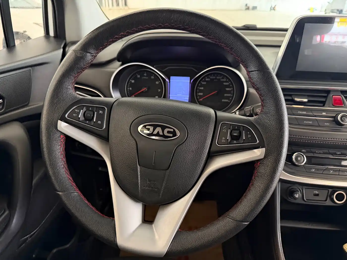 JAC Motors Refine S3 2017 2017 1.5L Manual Luxury Smart