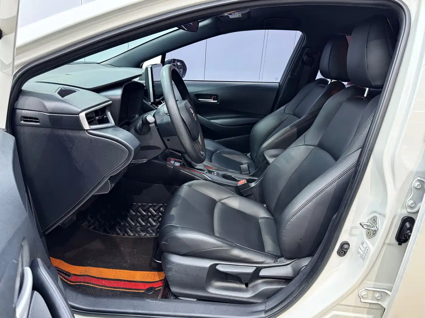 Toyota Levin 2019 185T CVT Progressive Edition China V фото 9