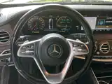 Фото 13 - Mercedes-Benz S-Class