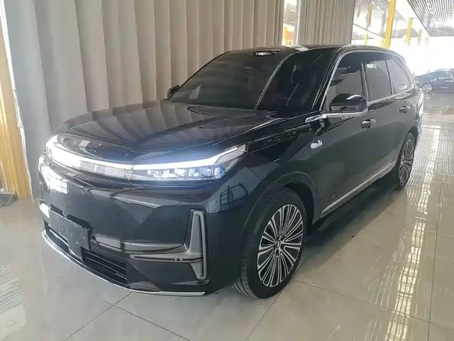 Geely Galaxy Galaxy M9 2025 Base Model