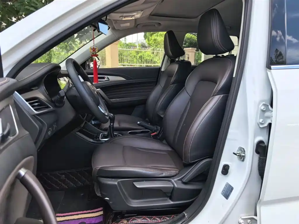 Changan CS35 PLUS 2019 2019 1.6L Manual ChangLian