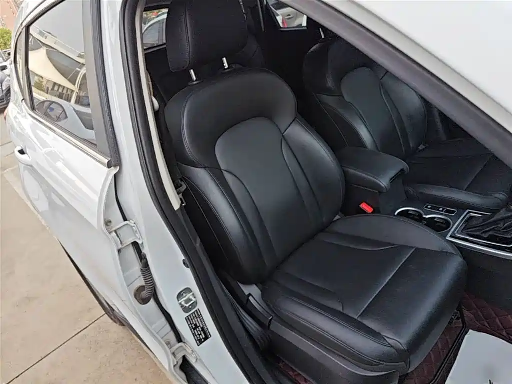 Haval H2 2016 Red Label 1.5T Automatic 2WD Luxury фото 25
