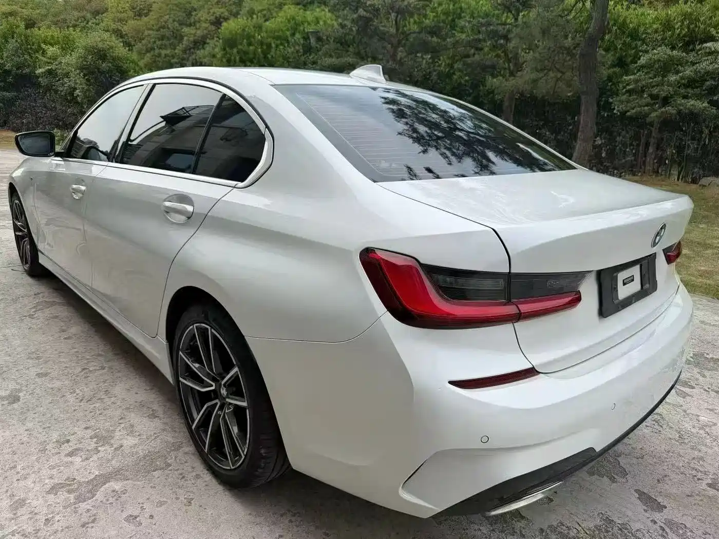 BMW 3 Series 2021 320Li M Sport Package фото 8