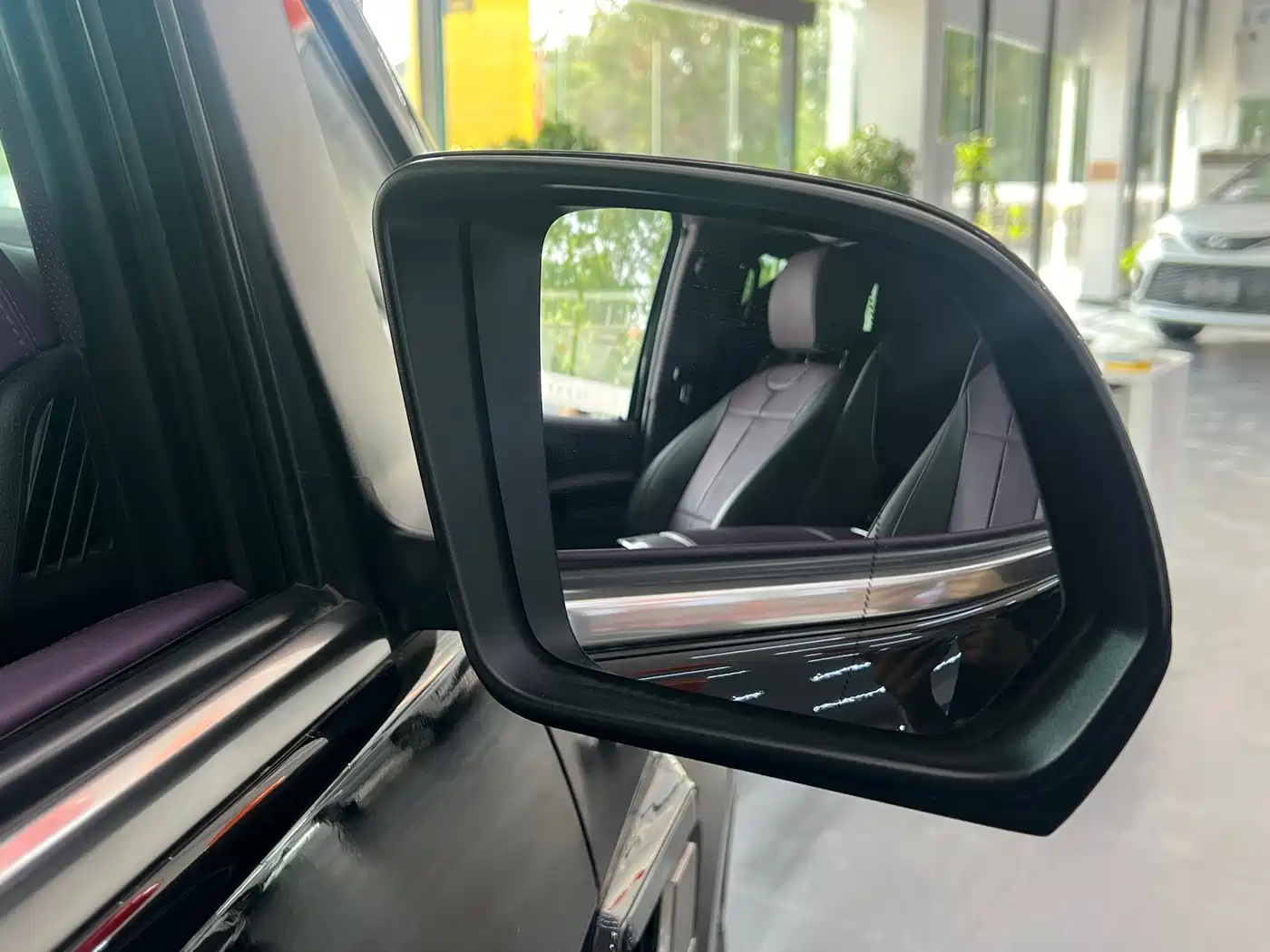 Mercedes-Benz Vito 2024 2.0T Business 7-Seater фото 14