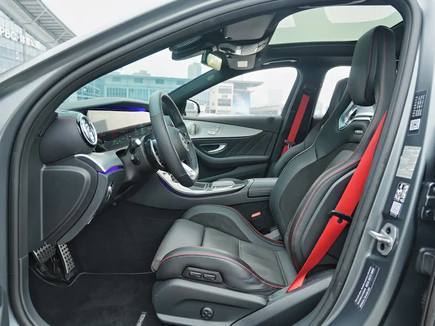 MERCEDES-BENZ E CLASS AMG