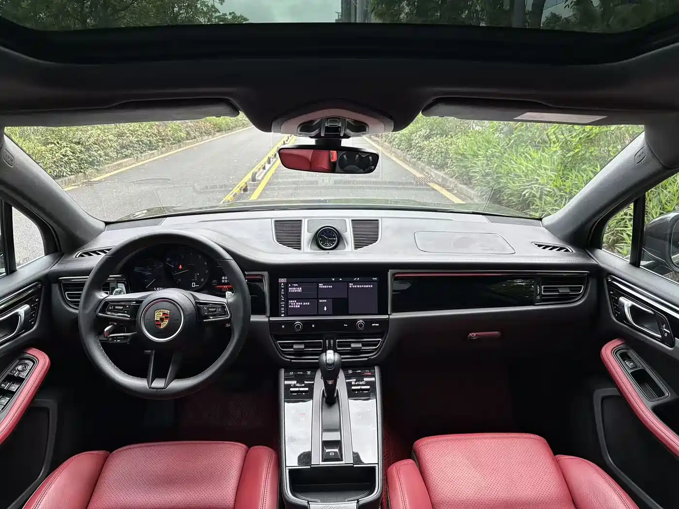 Porsche Macan 2022 Macan 2.0T фото 6