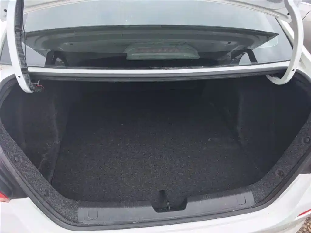 Chevrolet Cavalier 2019 320 Auto Sunroof Enjoyment Edition фото 19