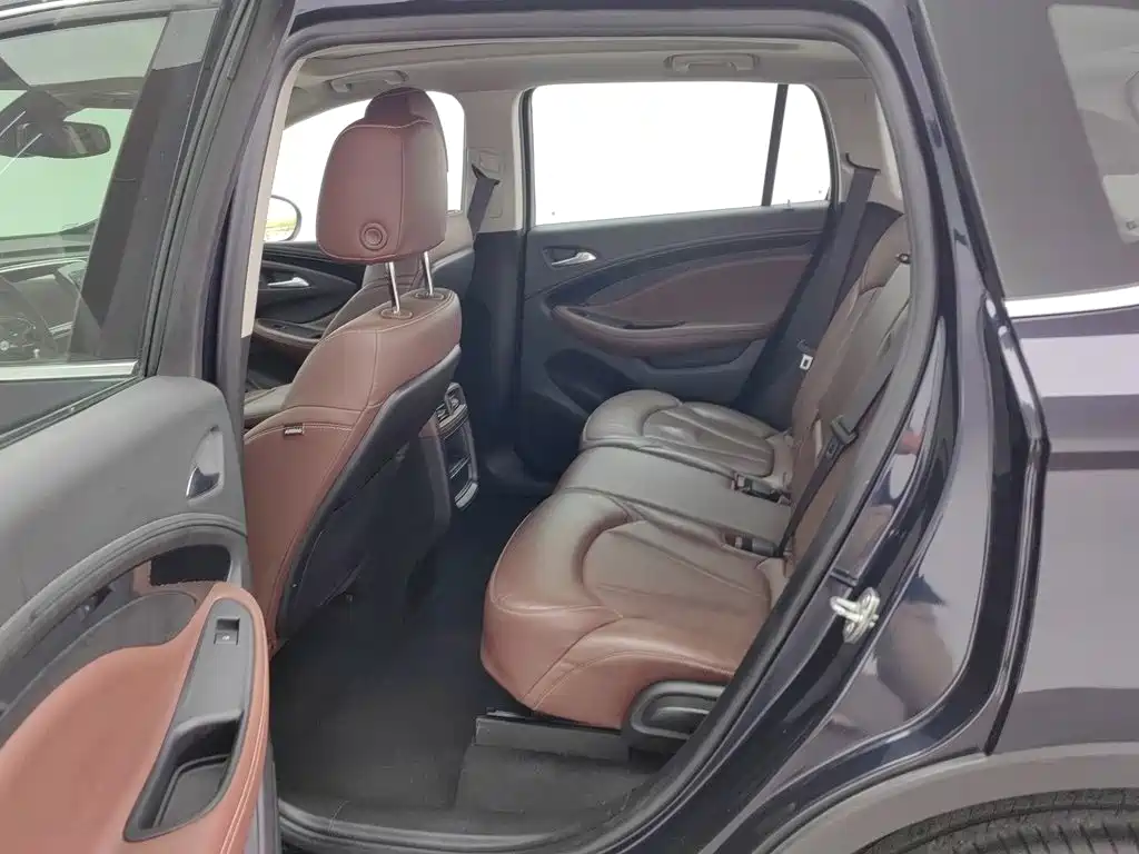 Photo 15 - Buick Envision Plus