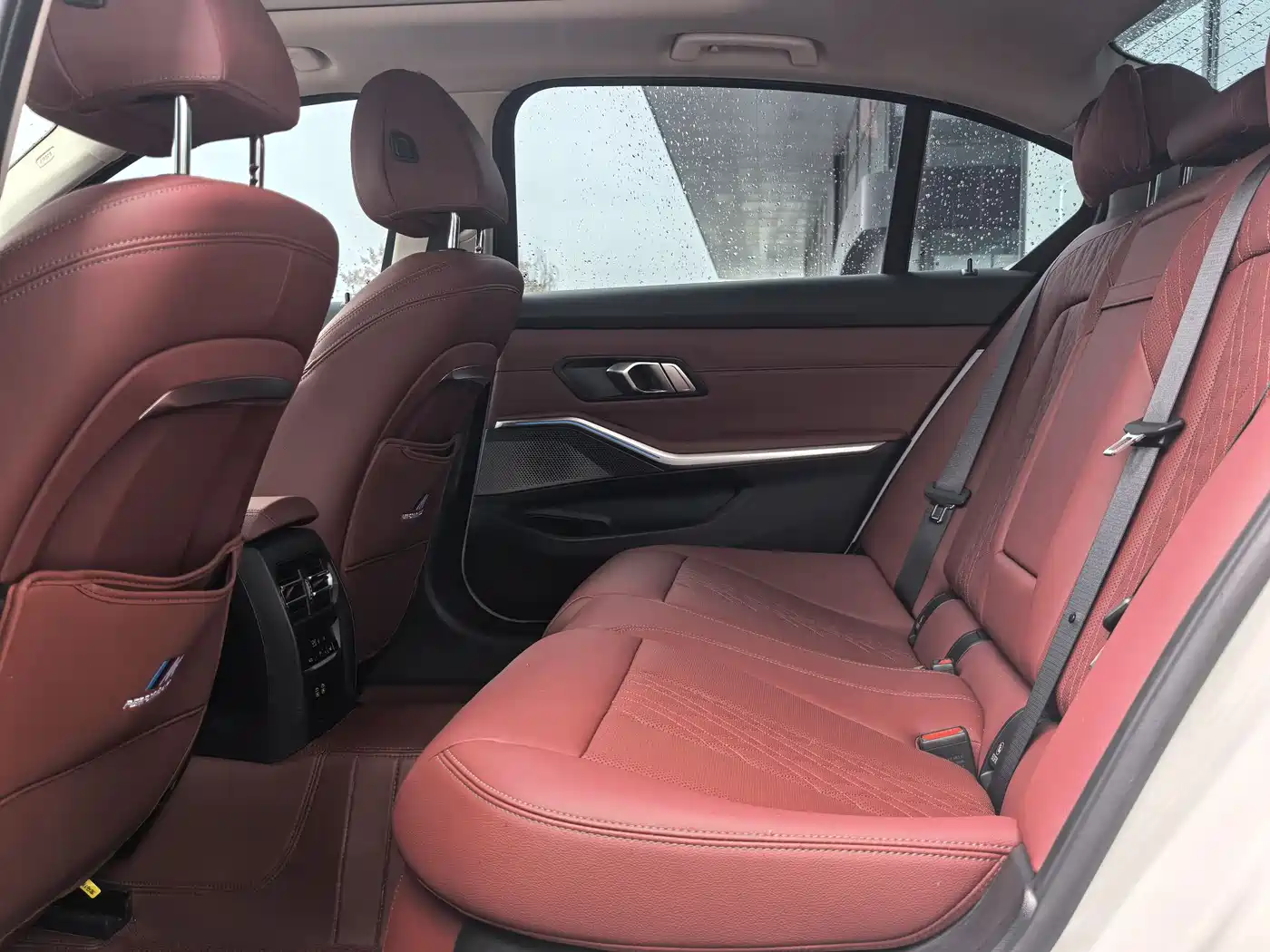 BMW 3 Series 2025 325Li M Sport Package фото 12