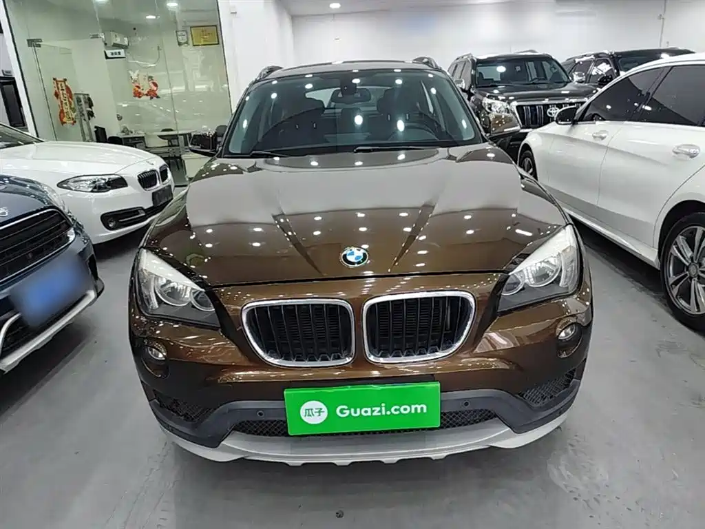 BMW X1 2015 Model sDrive18i Fashion Advanced Edition фото 3