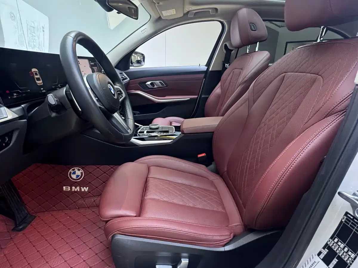 BMW 3 Series 2023 320Li M Sport Package фото 14