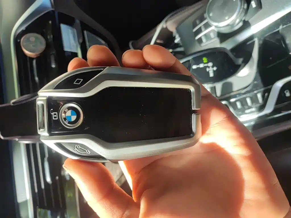 BMW 5 SERIES NEW ENERGY