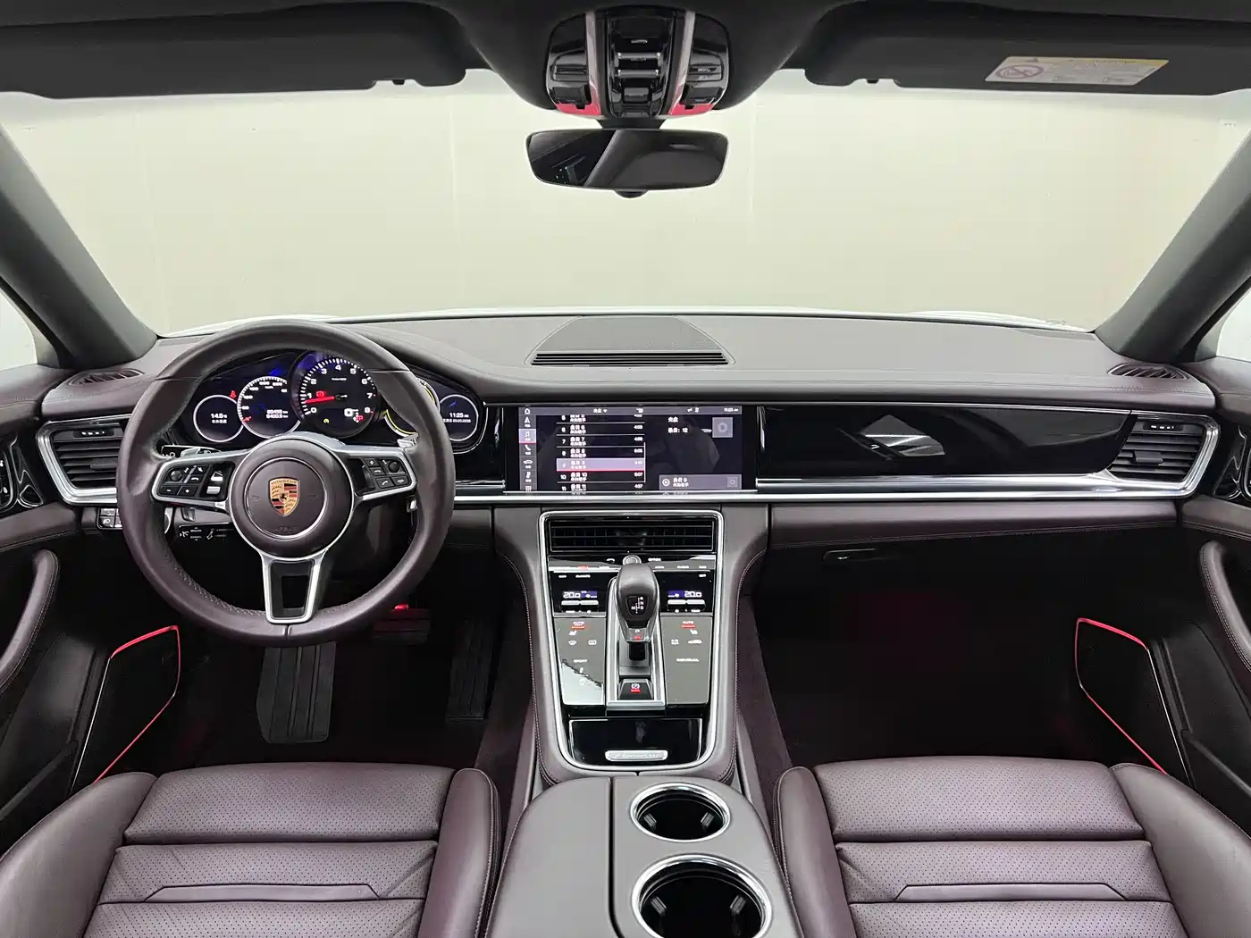 Porsche Panamera 2017 Panamera 4 Executive Long Wheelbase 3.0T фото 12