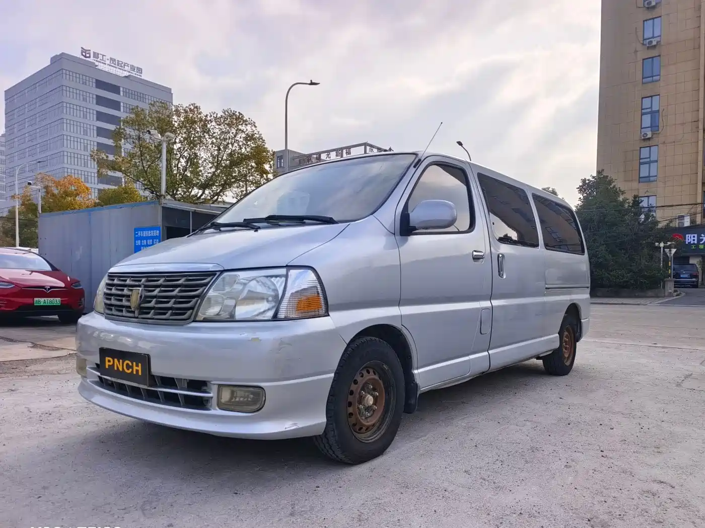 Jinbei Grace 2013 2013 2.0L Smart Leader Standard 7-Seater National Games Commemorative (China IV)