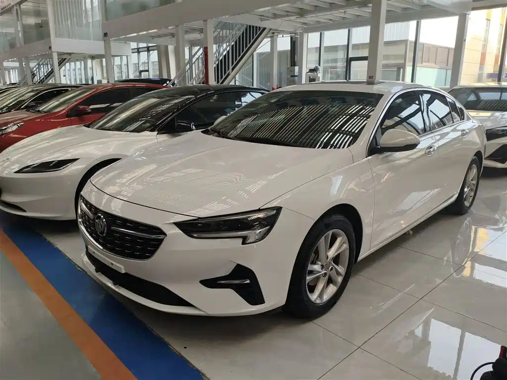 BUICK REGAL
