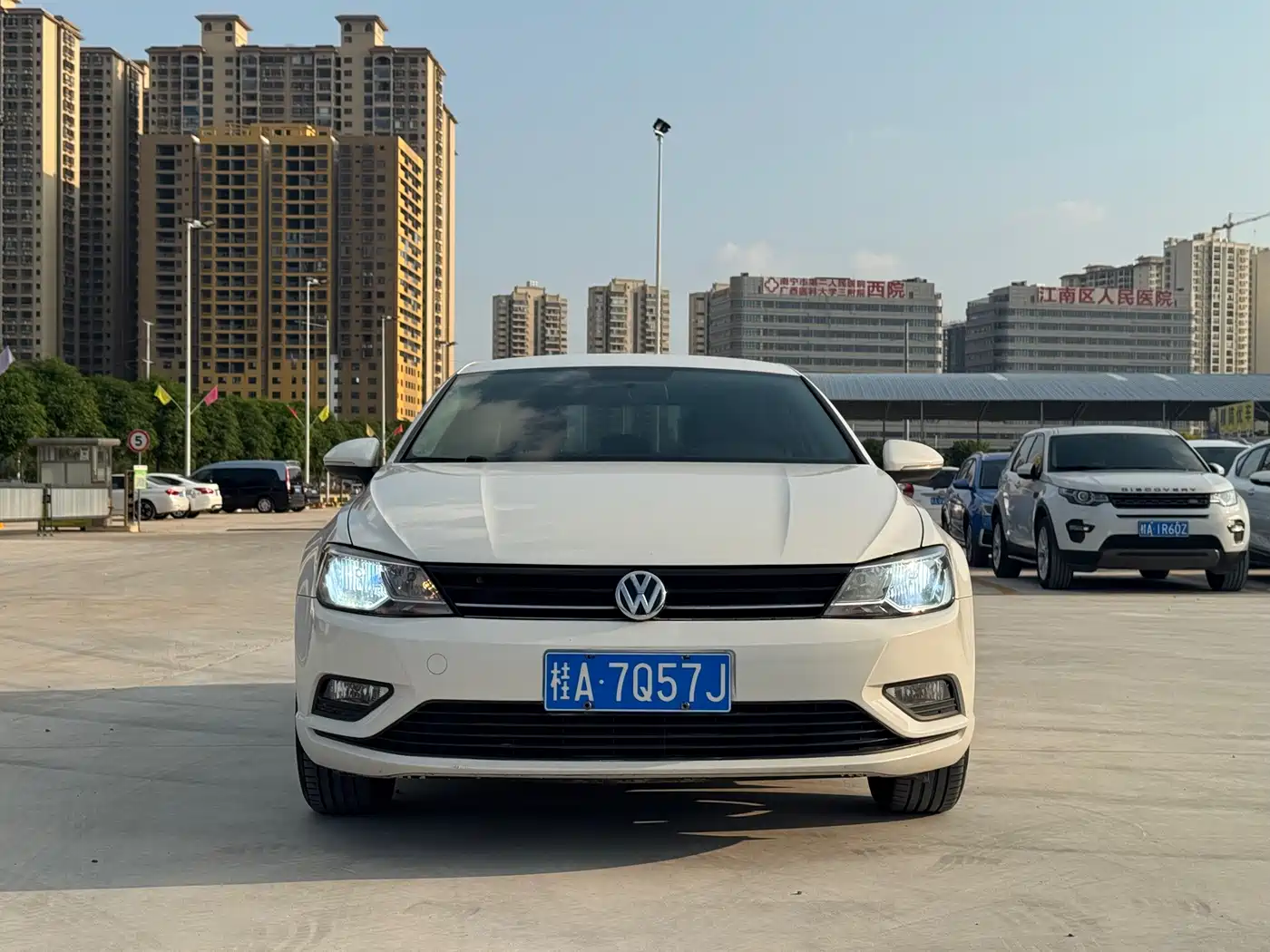 Volkswagen Lamando 2015 2015 230TSI DSG Style