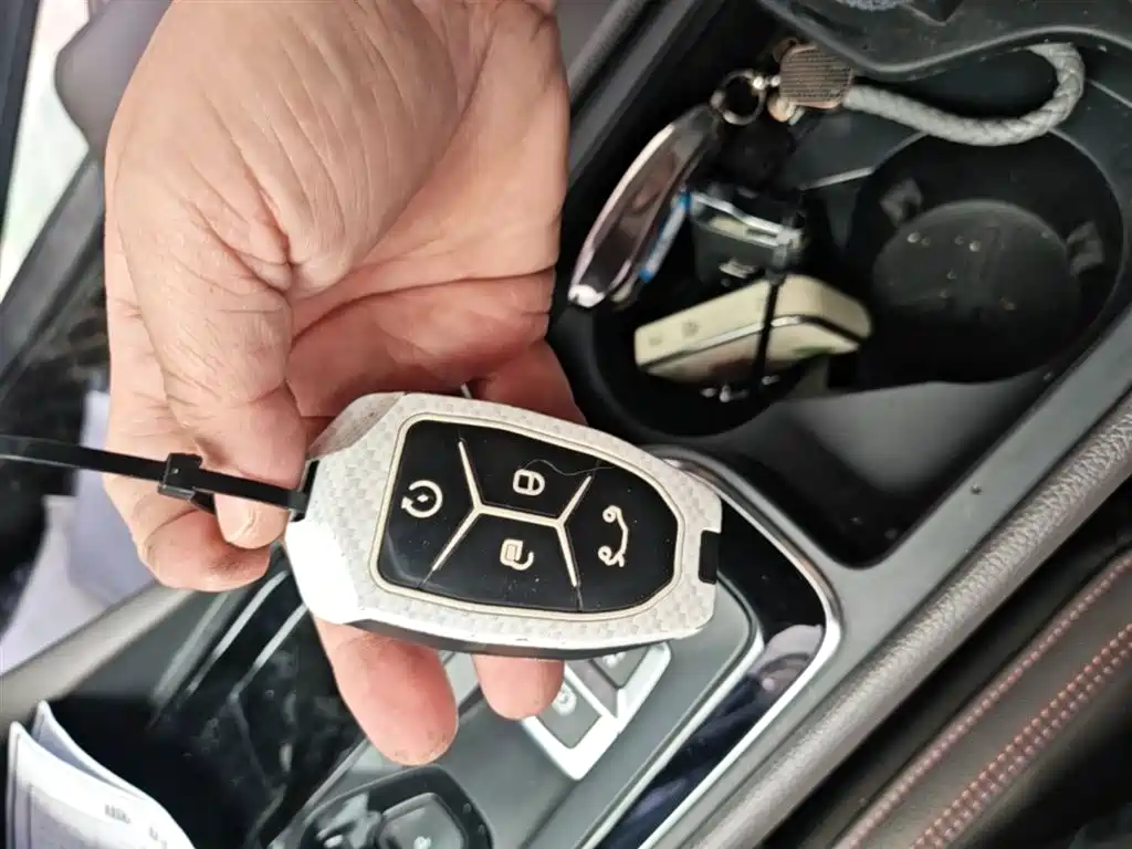 Lynk & Co 02 2019 High Energy Edition 2.0T Automatic 2WD Shine China VI фото 9