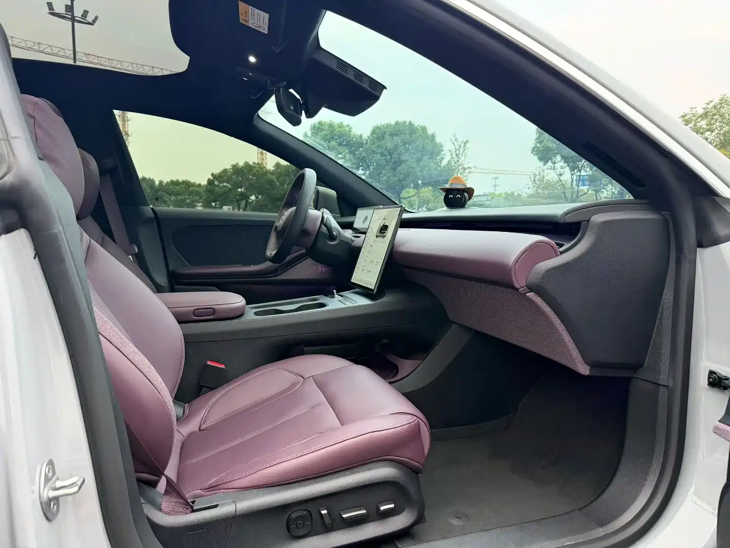 Фото 9 - NIO ET5T