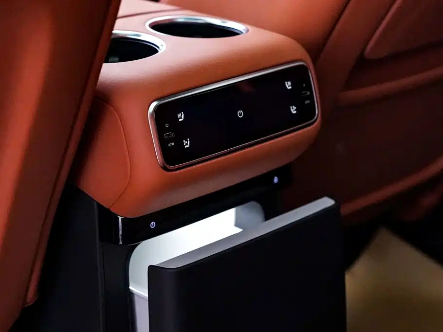 Li Auto Li L8 2025 2025 Ultra Smart Renewal Edition