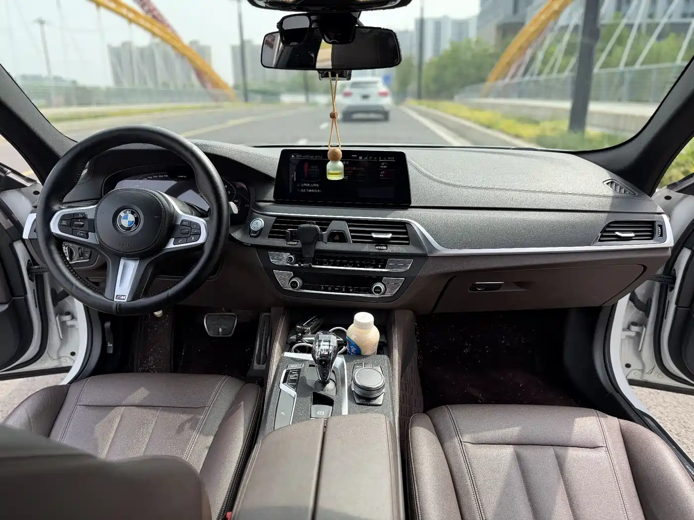 BMW 5 Series 2018 525Li M Sport Package фото 5
