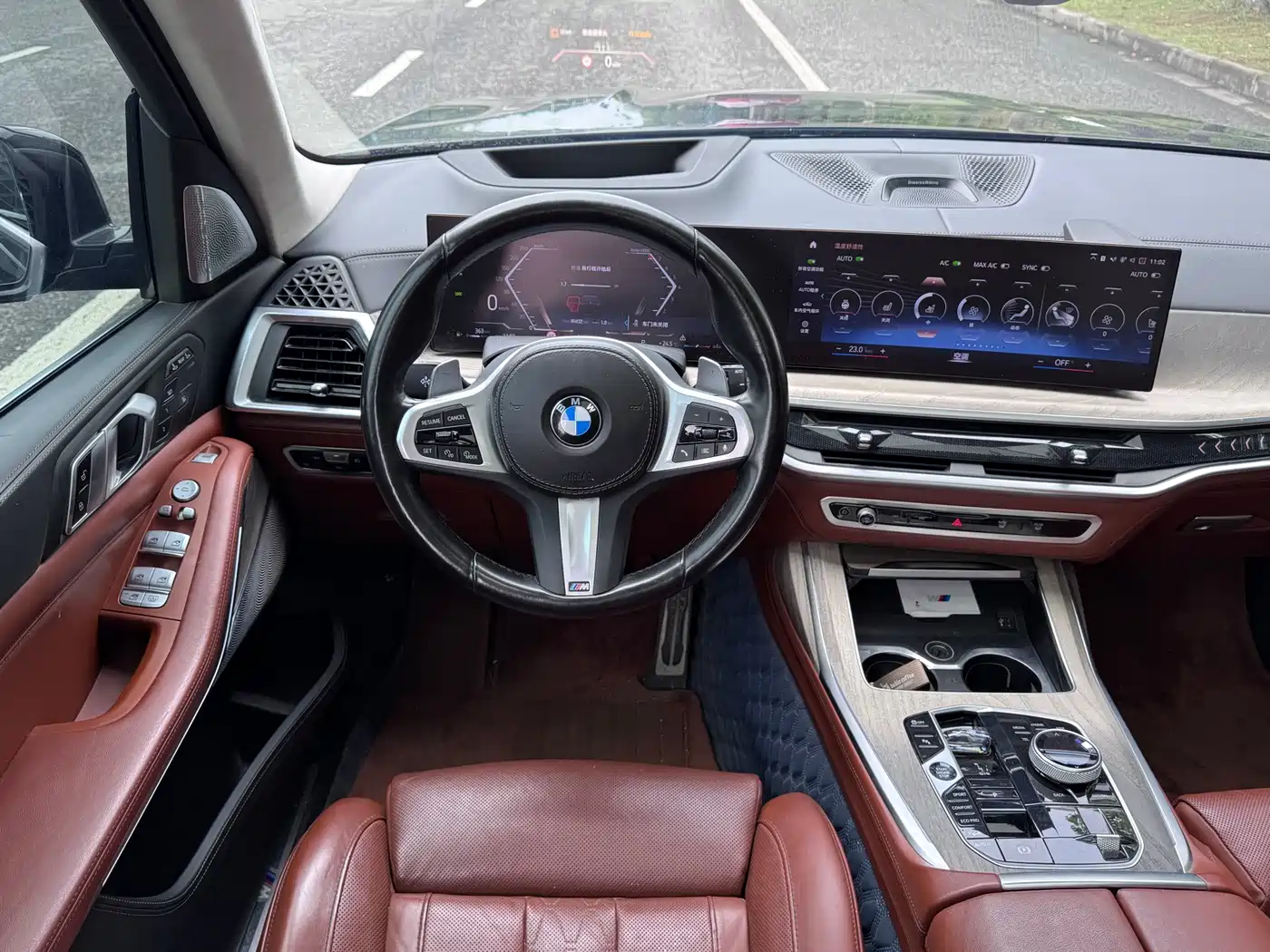 BMW X7 2023 xDrive40i Executive M Sport Package фото 17