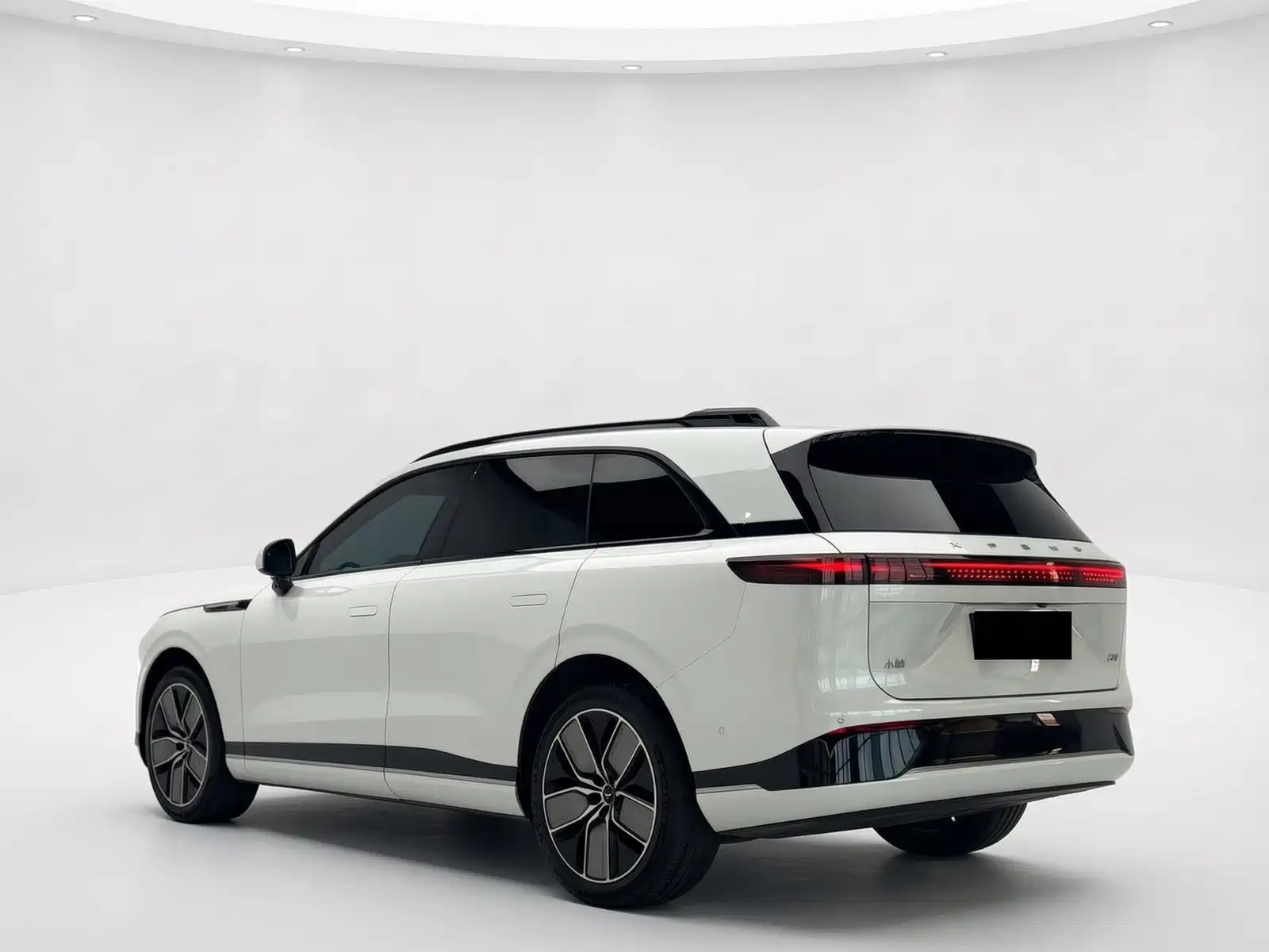 Фото 6 - XPeng G9