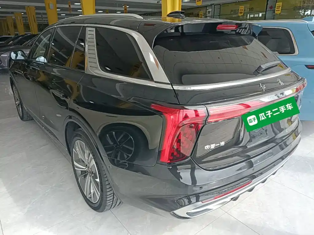 Hongqi E-HS9 2023 2022 690km Qi Xiang Edition (6-seater)