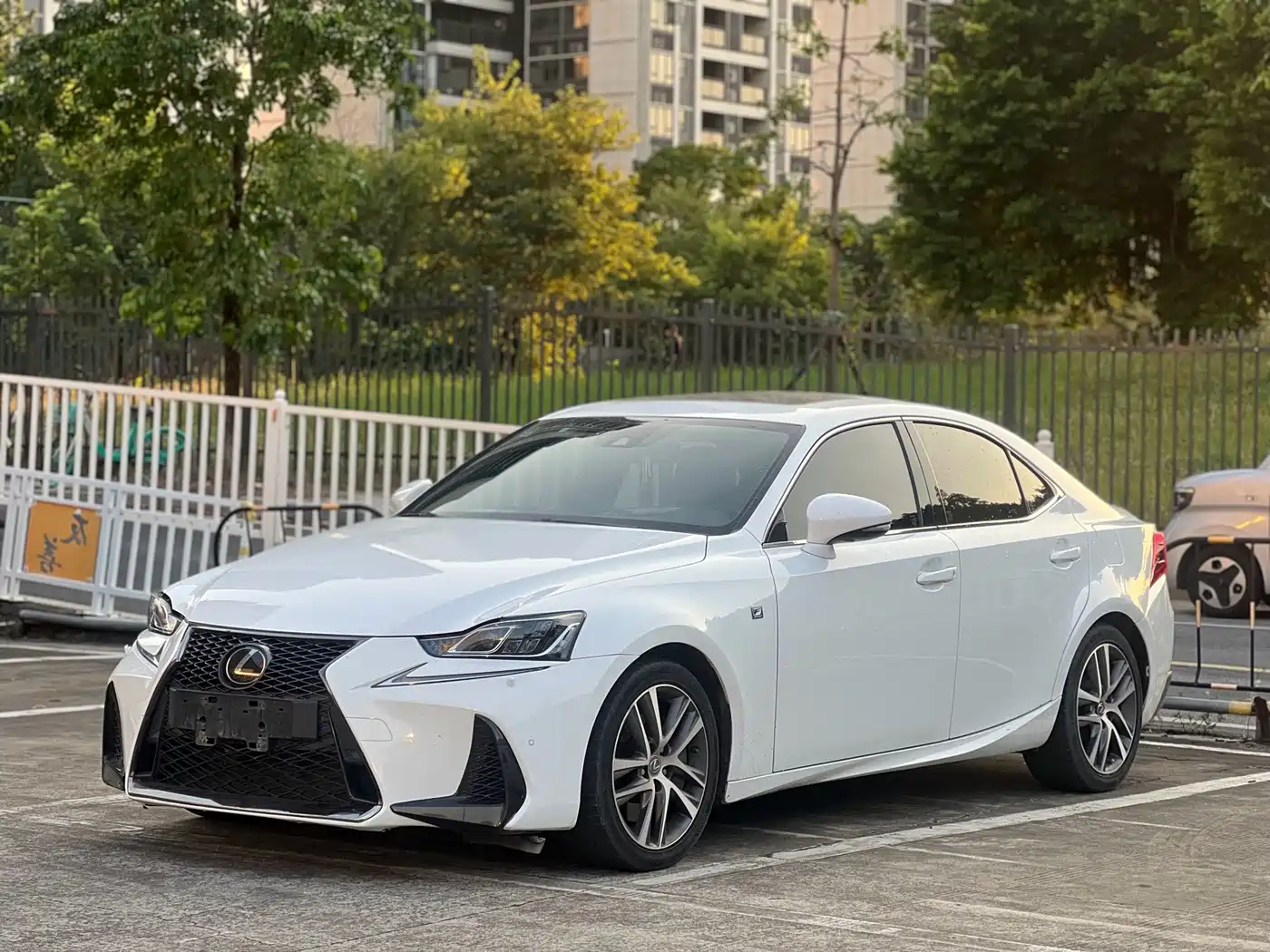 Lexus IS 2018 2017 300 F SPORT