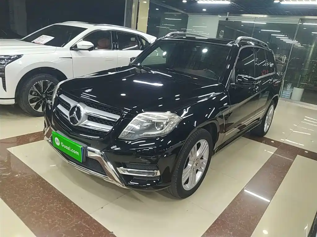 Mercedes-Benz GLK-Class 2015 GLK 260 4MATIC Dynamic Ultimate Edition фото 2