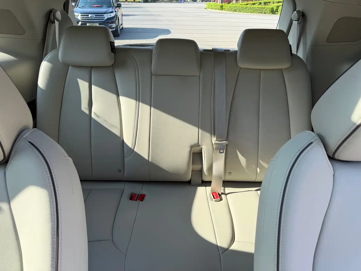 Buick GL8 2021 Land Business Class 652T Premium фото 25