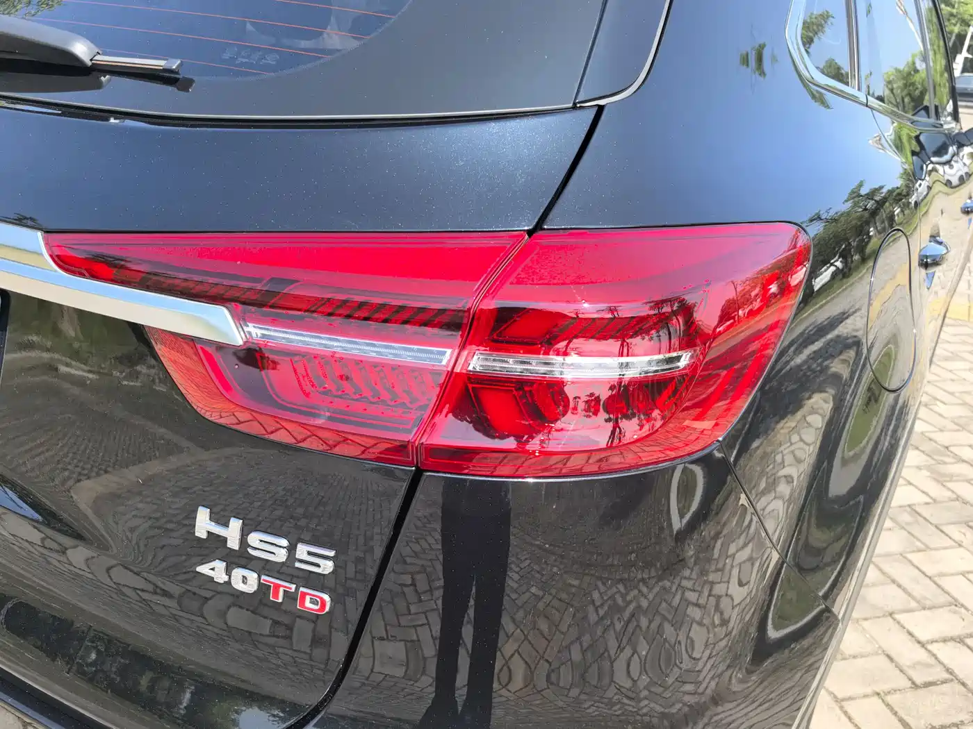 Hongqi HS5 2022 2.0T Smart Connect Premium Edition фото 9