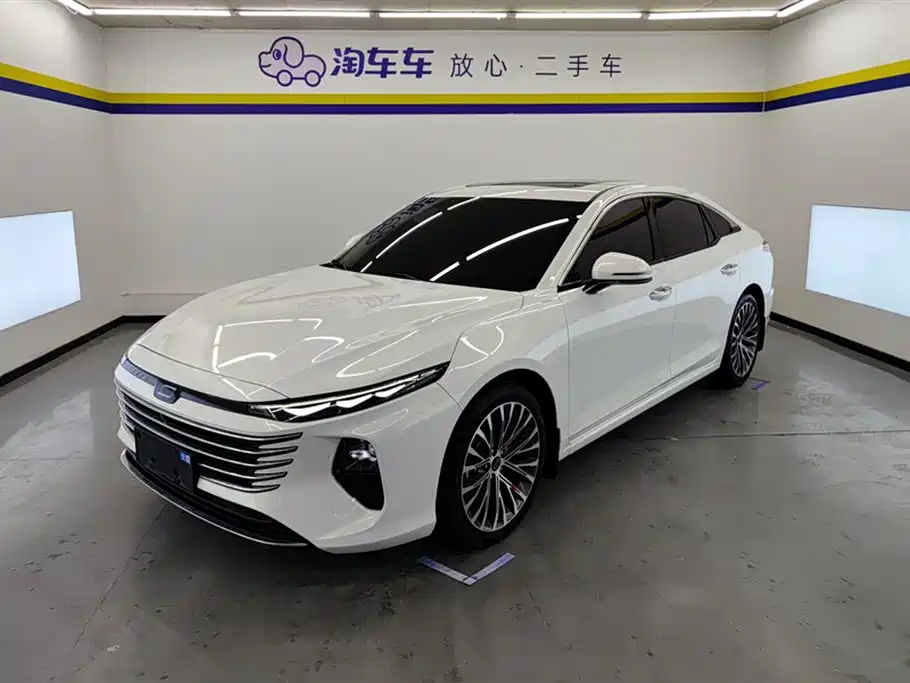 Besturn B70 2024 2024 Model Soaring Dragon Edition 1.5T Pioneer