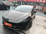 Фото 1 - Tesla Model 3