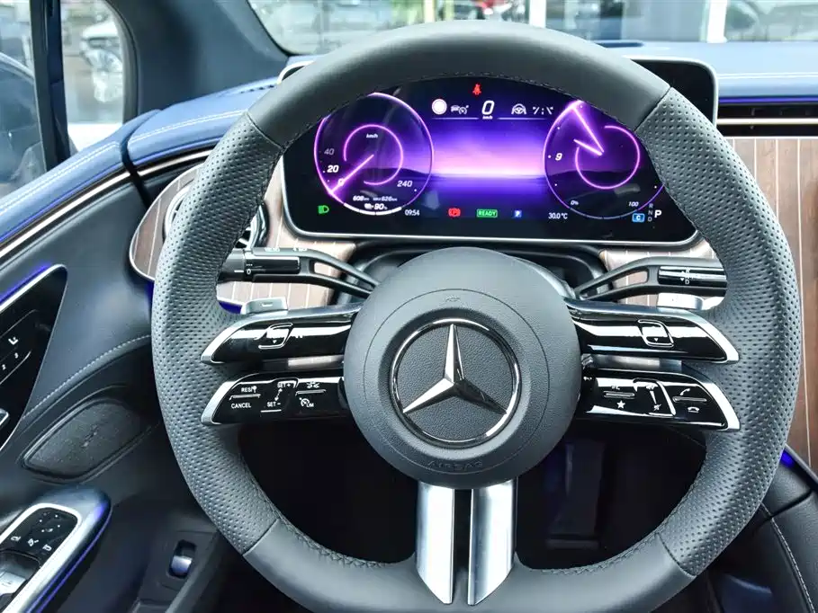 Mercedes-Benz EQE 2025 2025 500 4MATIC Pioneer