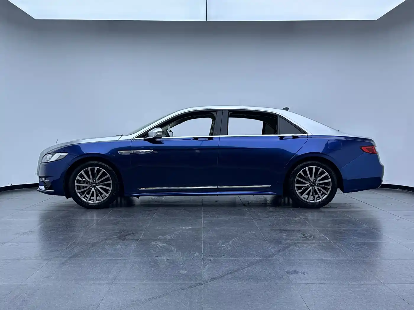 Lincoln Continental 2020 2019 2.0T 2WD Zunya Edition China VI