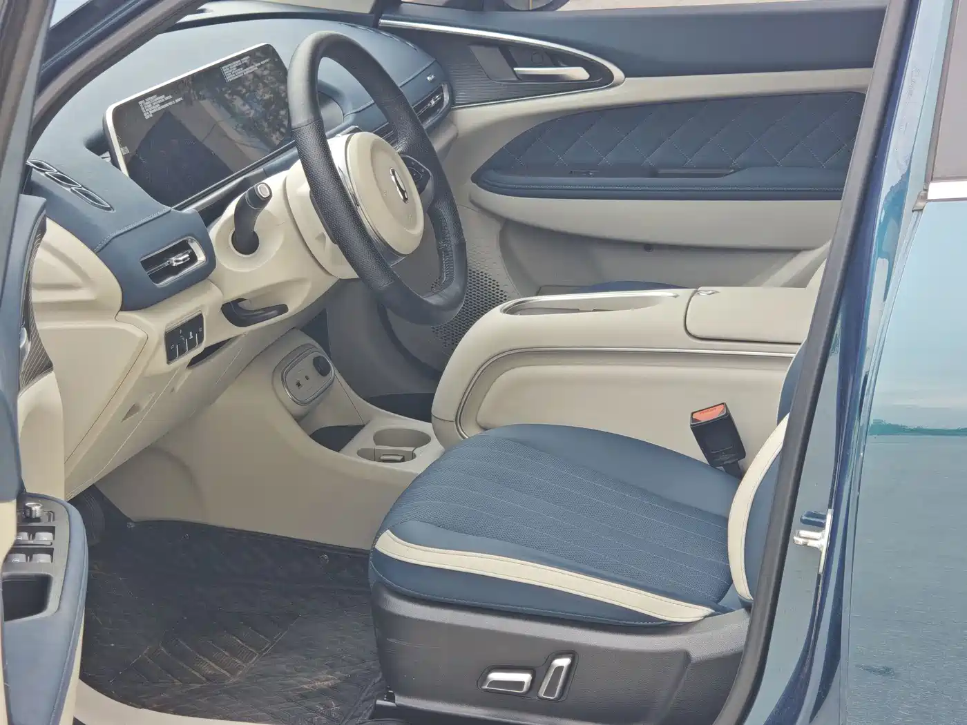 Ora Good Cat 2024 2023 401km Standard Range Honor Edition (LFP)