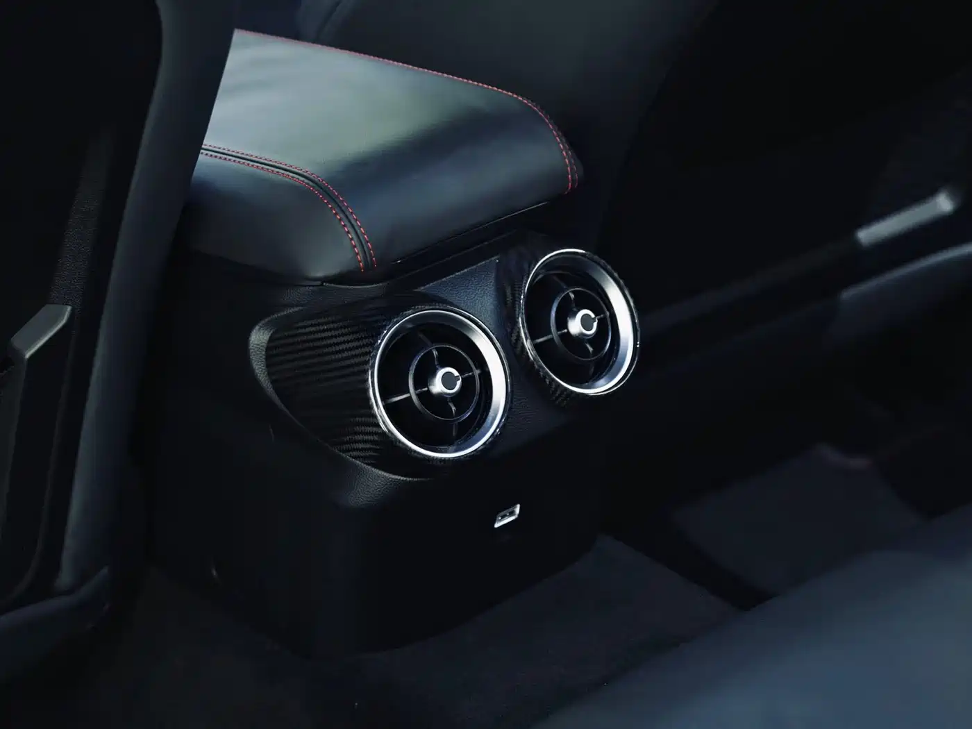 Alfa Romeo Giulia 2018 2017 2.9T 510HP Quadrifoglio Edition